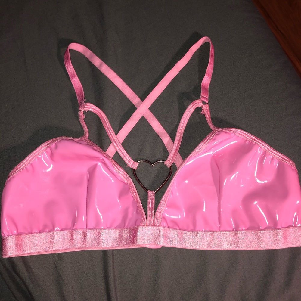 Trade with Carolina